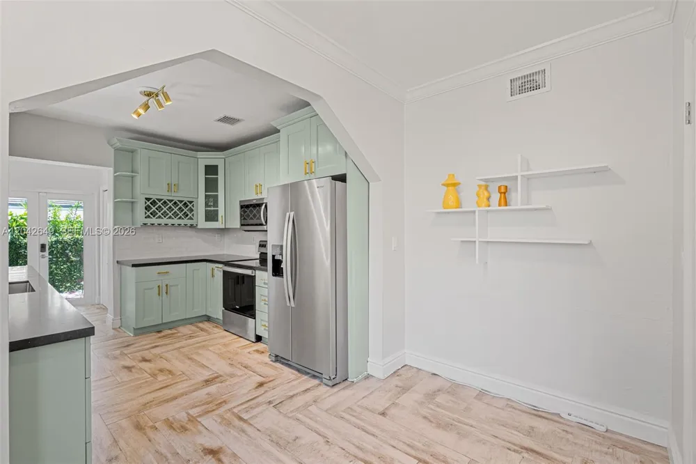 1209 La Mancha Ave Coral Gables, FL 33134