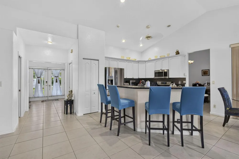 16571 78th Road Loxahatchee, FL 33470