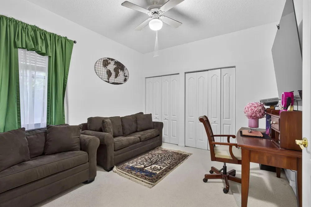 16571 78th Road Loxahatchee, FL 33470