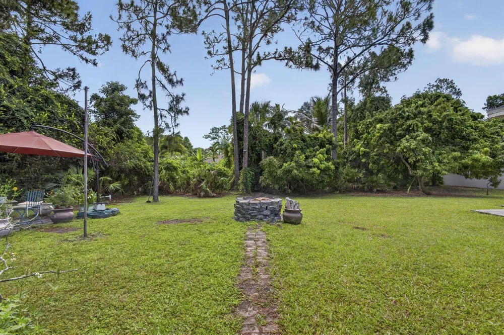 16571 78th Road Loxahatchee, FL 33470