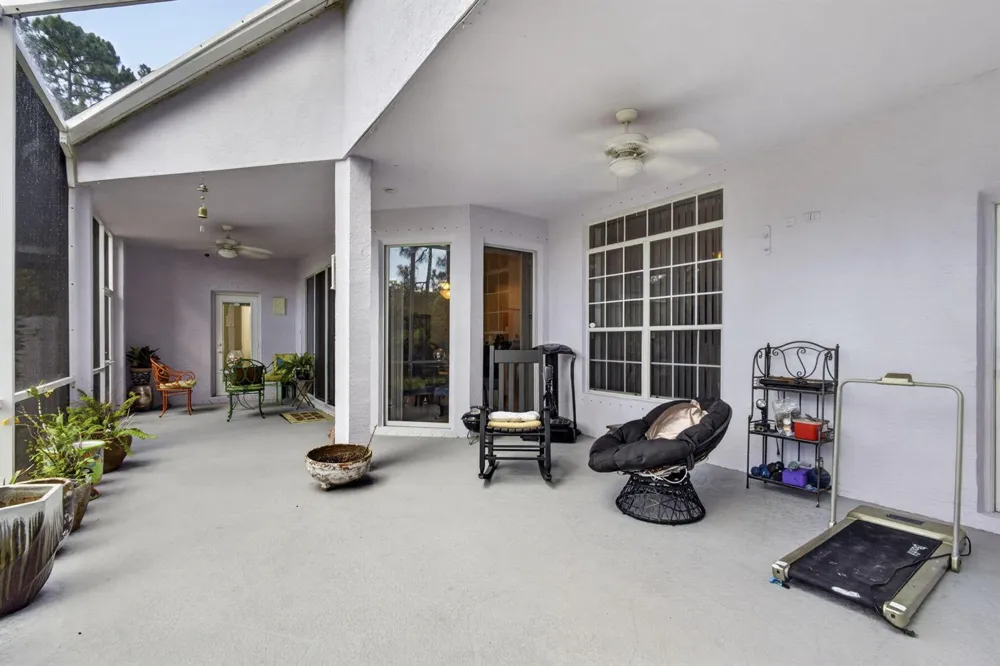 16571 78th Road Loxahatchee, FL 33470