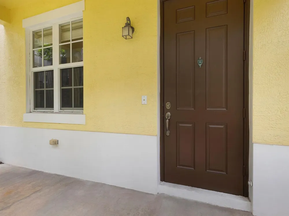 110 W Coda Circle Delray Beach, FL 33444