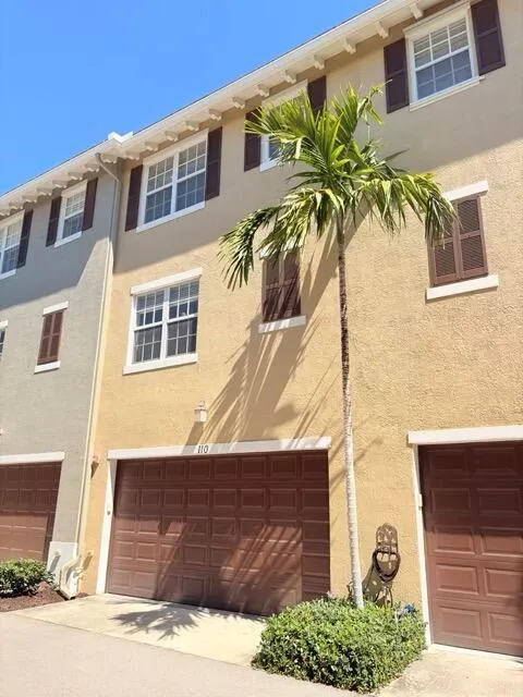 110 W Coda Circle Delray Beach, FL 33444