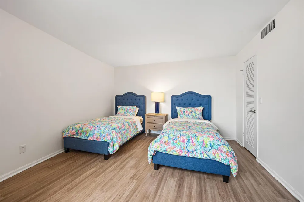 2800 Ocean Drive #B-7c Singer Island, FL 33404
