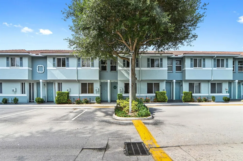 1941 Gardenia Court Riviera Beach, FL 33404