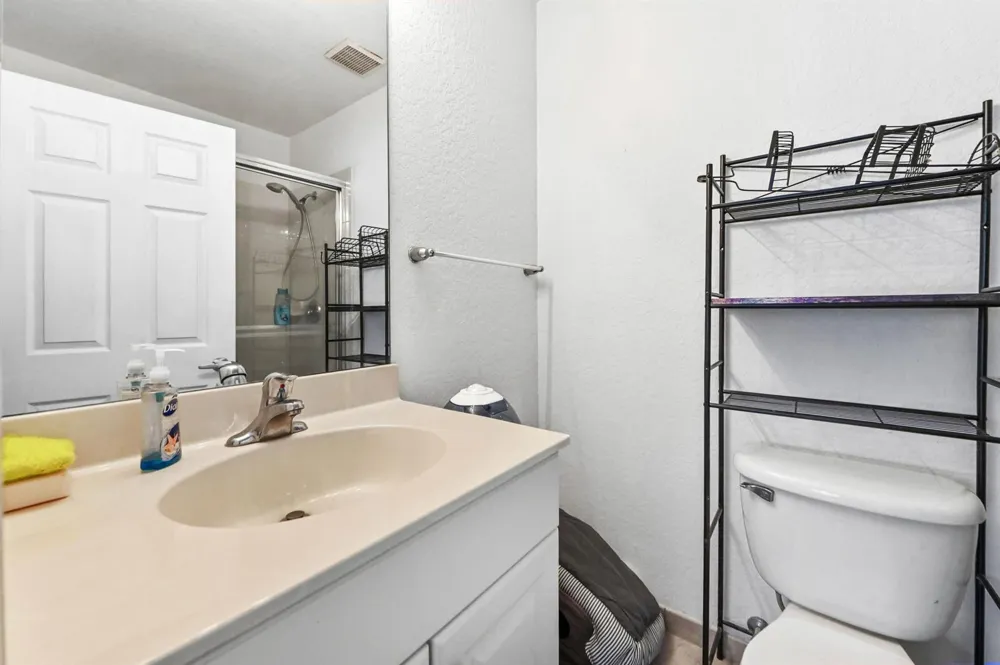 1941 Gardenia Court Riviera Beach, FL 33404