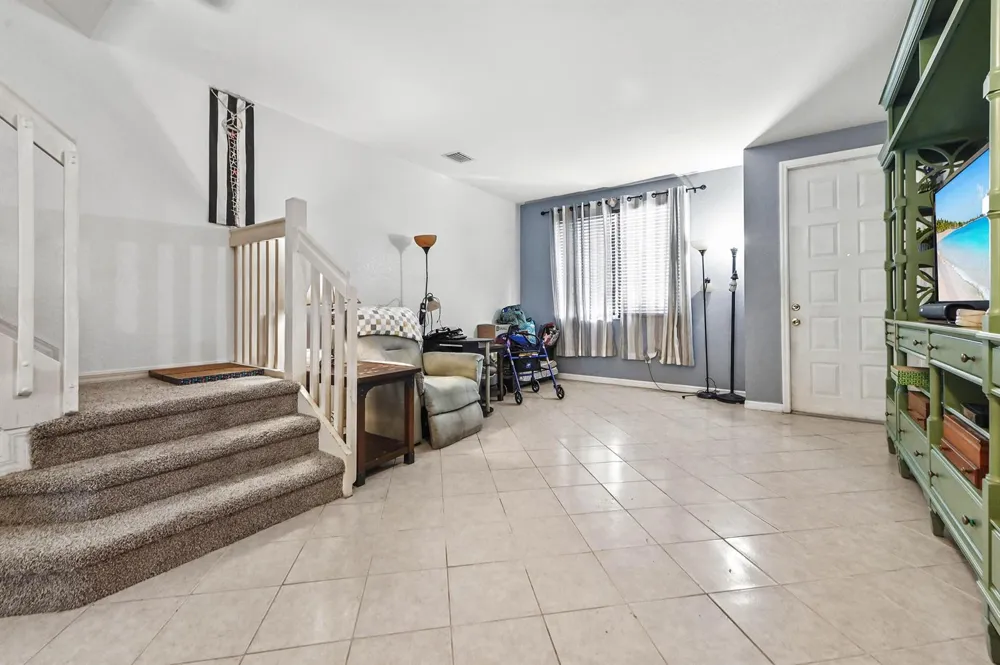 1941 Gardenia Court Riviera Beach, FL 33404