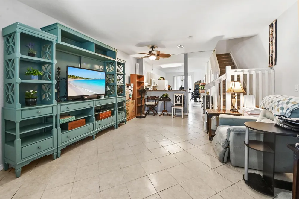 1941 Gardenia Court Riviera Beach, FL 33404