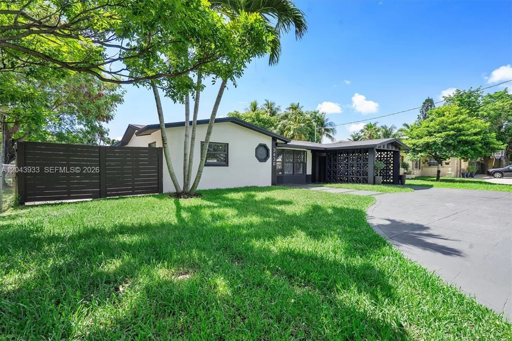 3430 NW 21st Ave #3430 Oakland Park, FL 33309