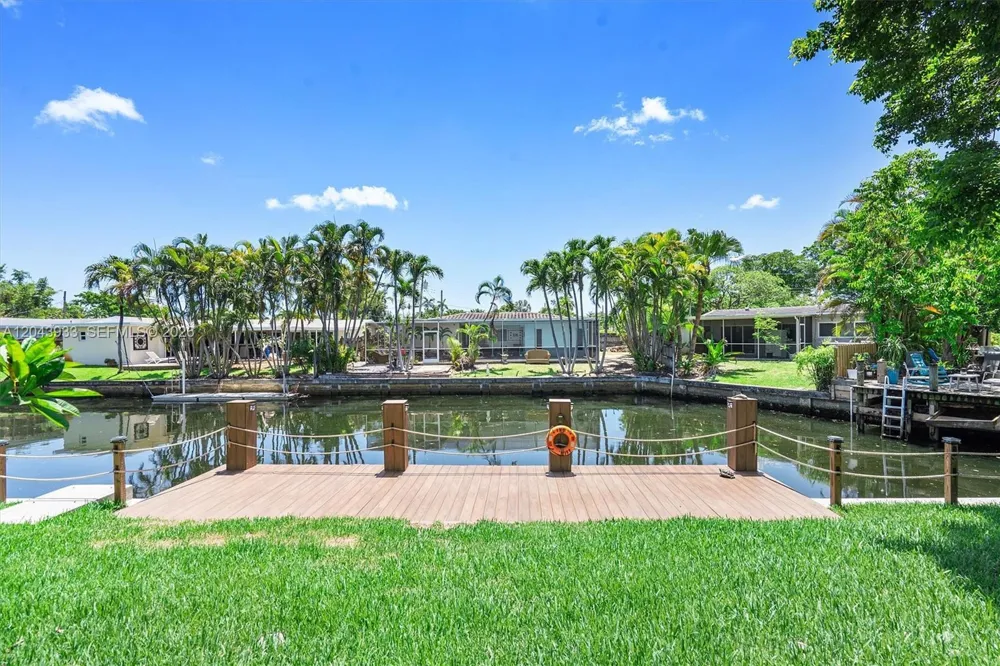 3430 NW 21st Ave #3430 Oakland Park, FL 33309