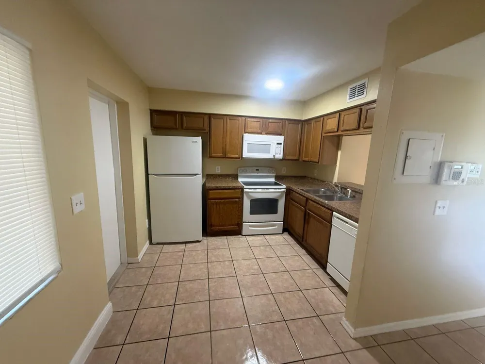 Address Not Shown Winter Springs, FL 32708