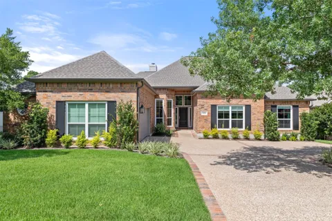 9294 Scenic Bluff Drive