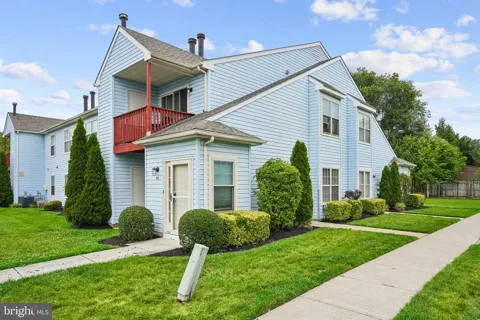 515 CASCADE COURT