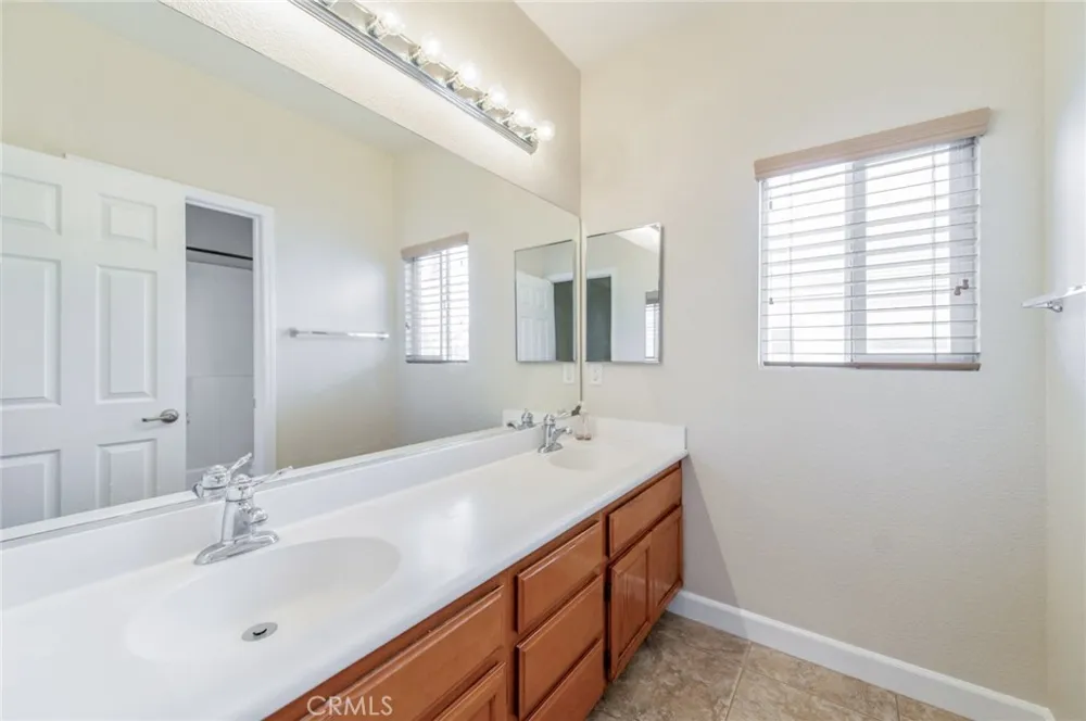 4947 Plumtree Court Riverside, CA 92504