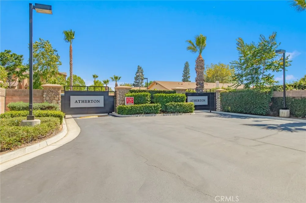 4947 Plumtree Court Riverside, CA 92504