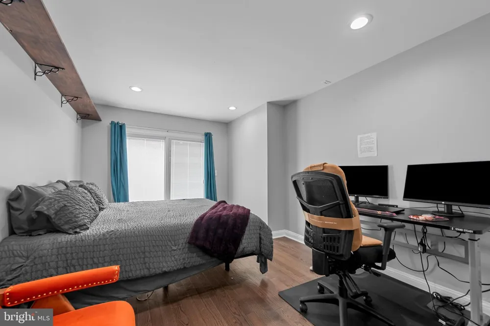 902 MILTON AVENUE Baltimore, MD 21205