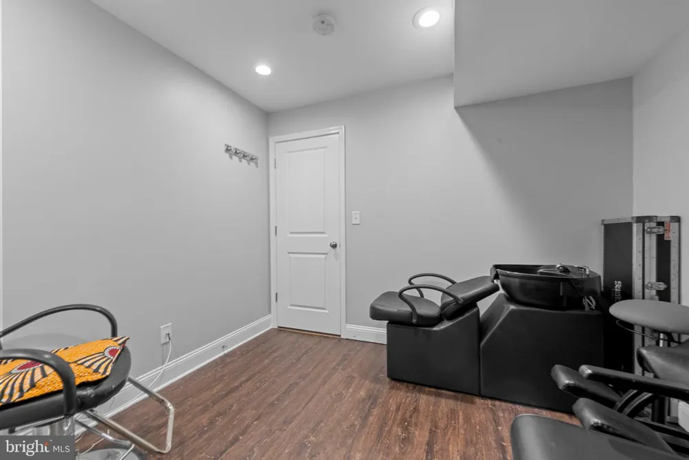 902 MILTON AVENUE Baltimore, MD 21205