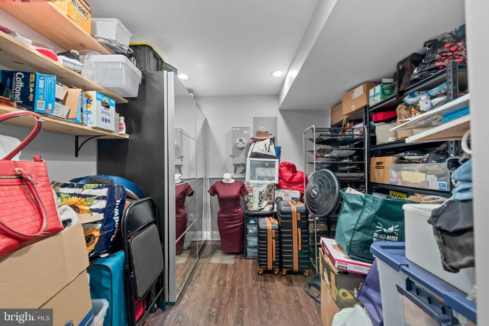 902 MILTON AVENUE Baltimore, MD 21205