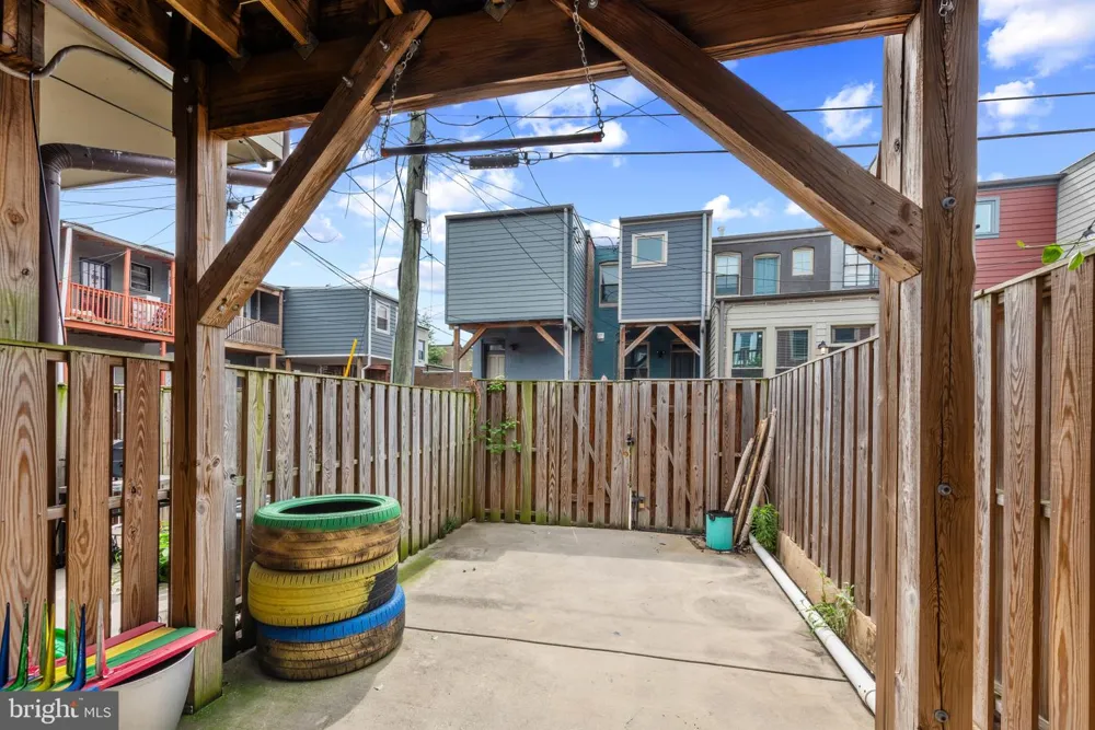 902 MILTON AVENUE Baltimore, MD 21205