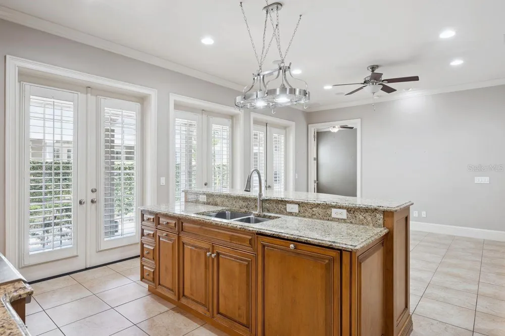 1138 S PENNSYLVANIA AVENUE Winter Park, FL 32789