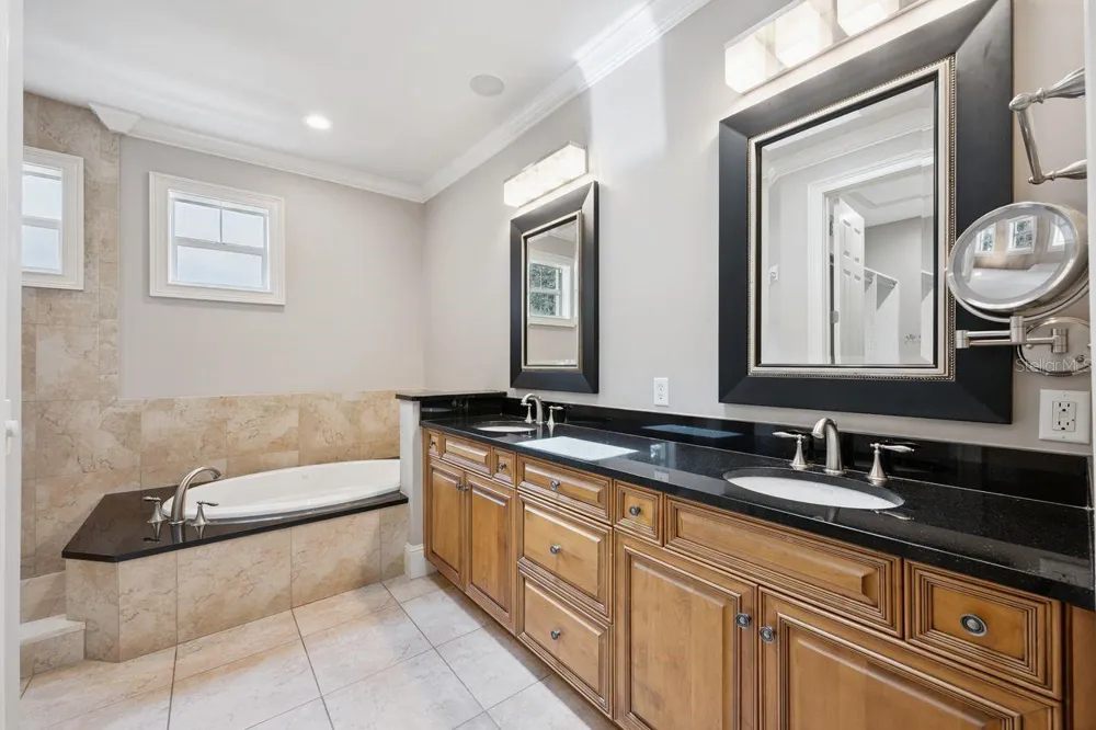 1138 S PENNSYLVANIA AVENUE Winter Park, FL 32789