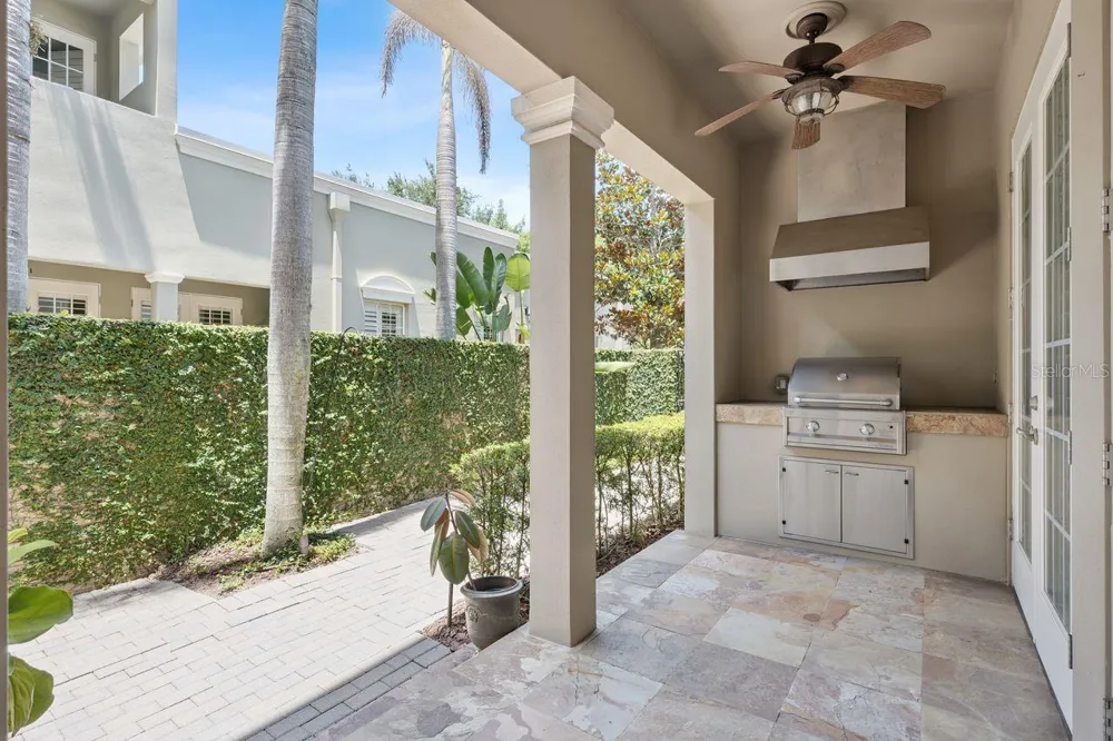 1138 S PENNSYLVANIA AVENUE Winter Park, FL 32789