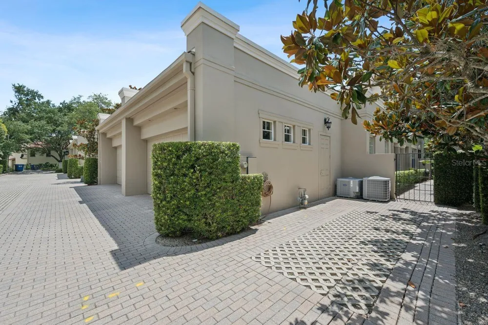 1138 S PENNSYLVANIA AVENUE Winter Park, FL 32789