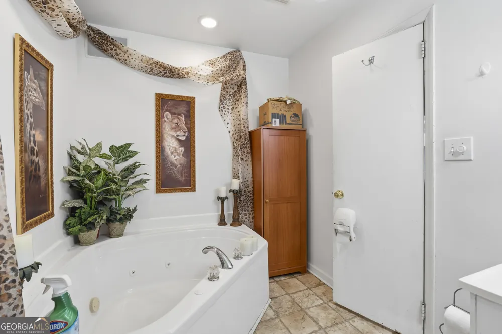 202 Everett Square Fort Valley, GA 31030