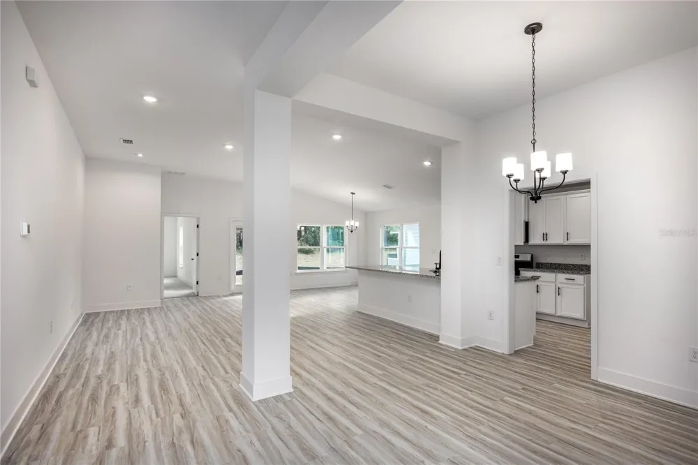 2573 SW 250TH DRIVE Newberry, FL 32669