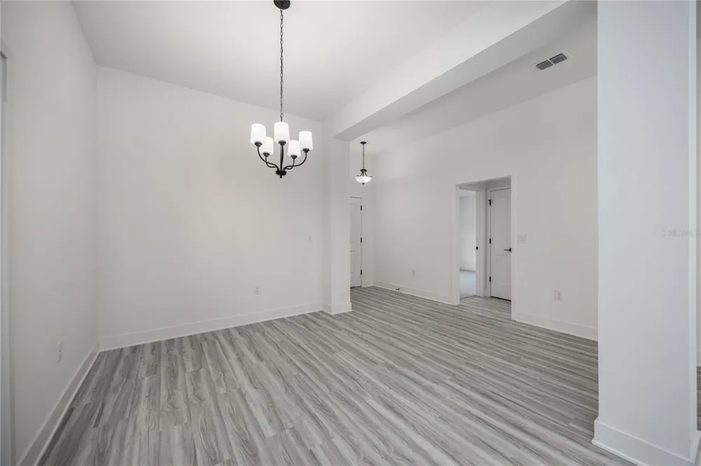 2573 SW 250TH DRIVE Newberry, FL 32669