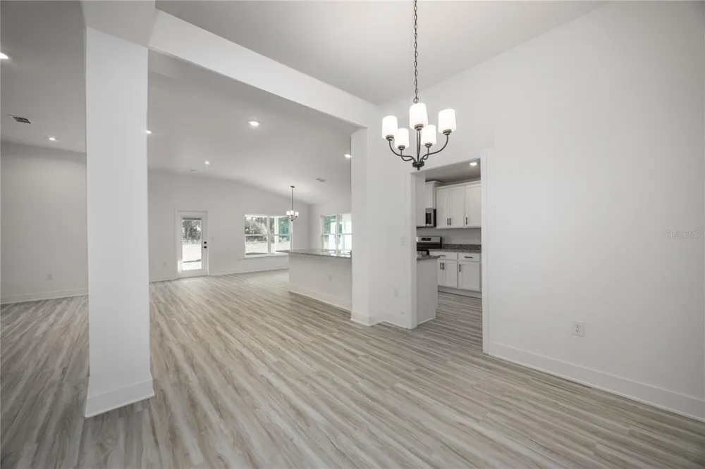 2573 SW 250TH DRIVE Newberry, FL 32669