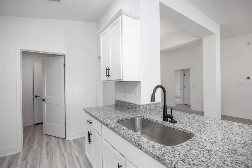 2573 SW 250TH DRIVE Newberry, FL 32669