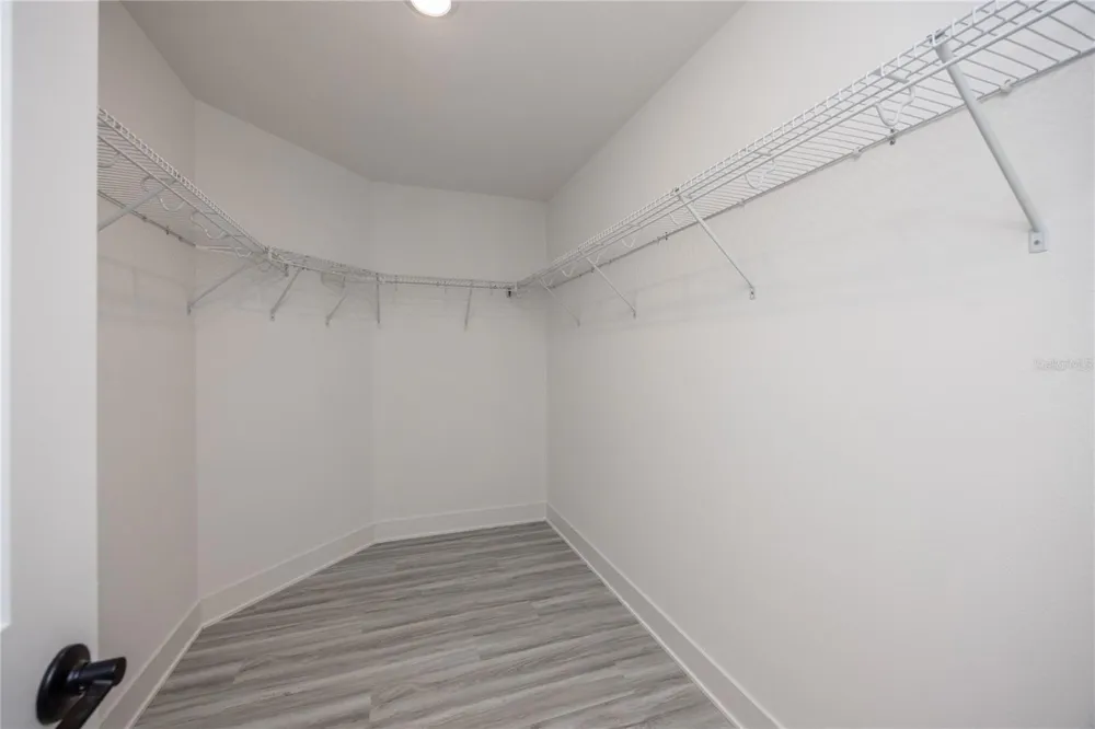 2573 SW 250TH DRIVE Newberry, FL 32669