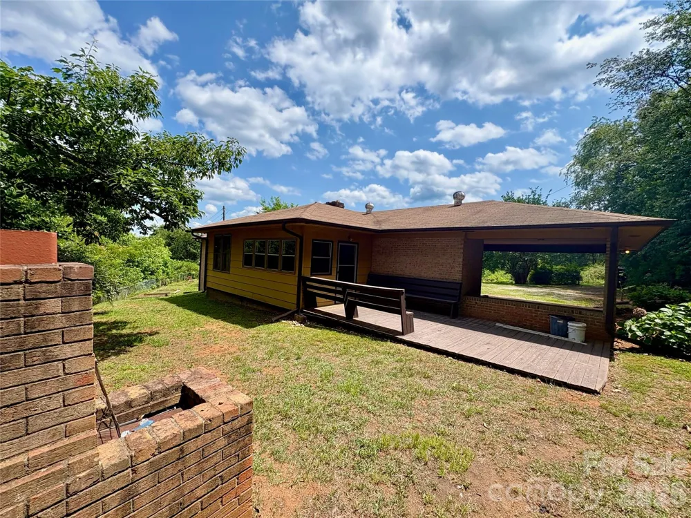 1812 Freemantown Road Lake Lure, NC 28746