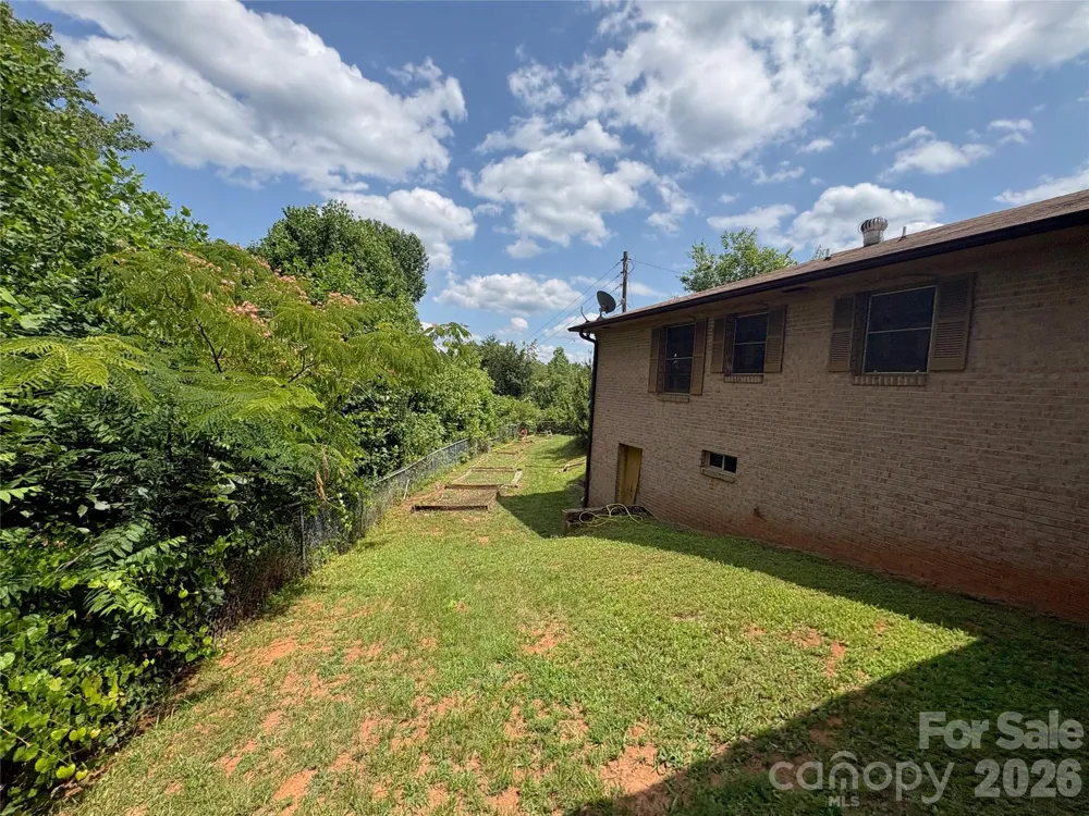 1812 Freemantown Road Lake Lure, NC 28746