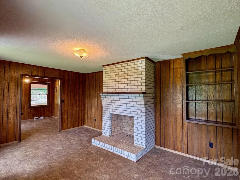 1812 Freemantown Road Lake Lure, NC 28746
