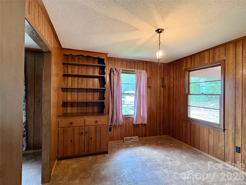 1812 Freemantown Road Lake Lure, NC 28746