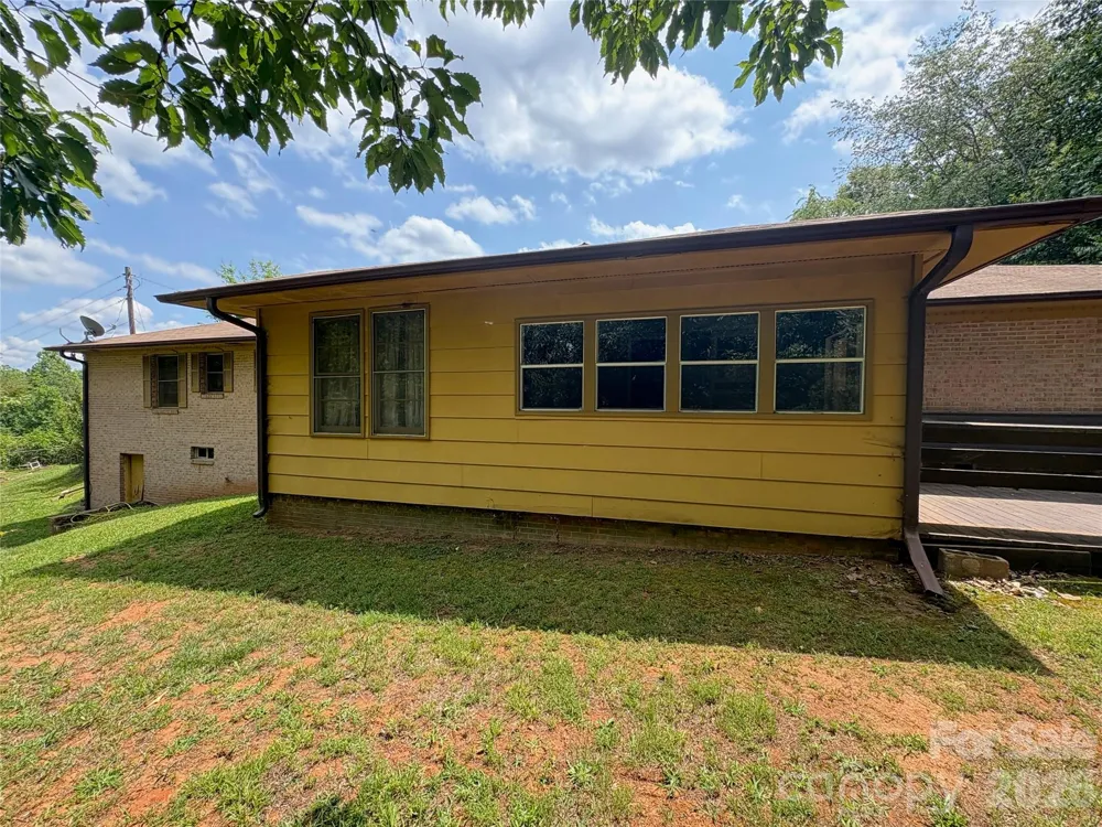 1812 Freemantown Road Lake Lure, NC 28746