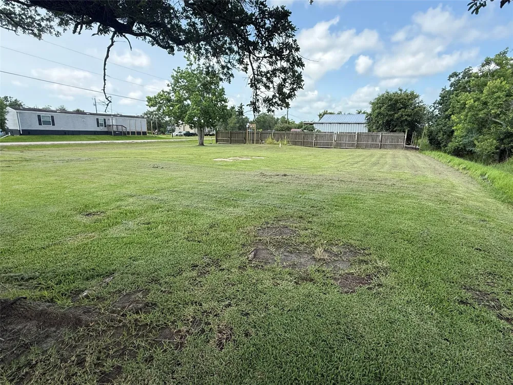 North Belt Street Brazoria, TX 77422