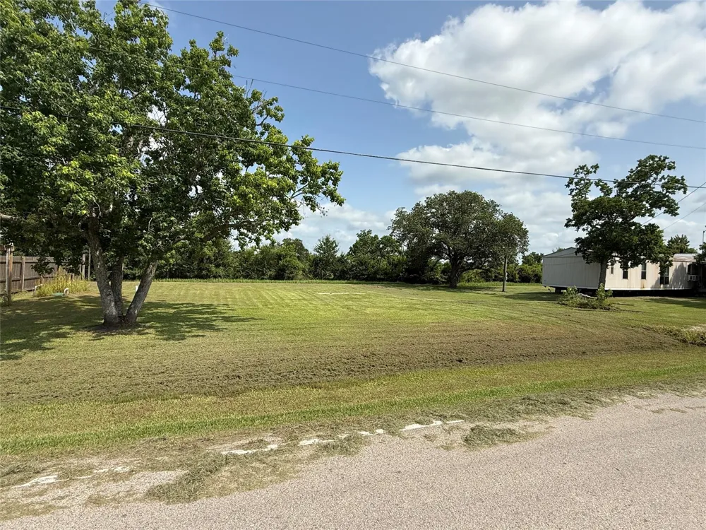 North Belt Street Brazoria, TX 77422