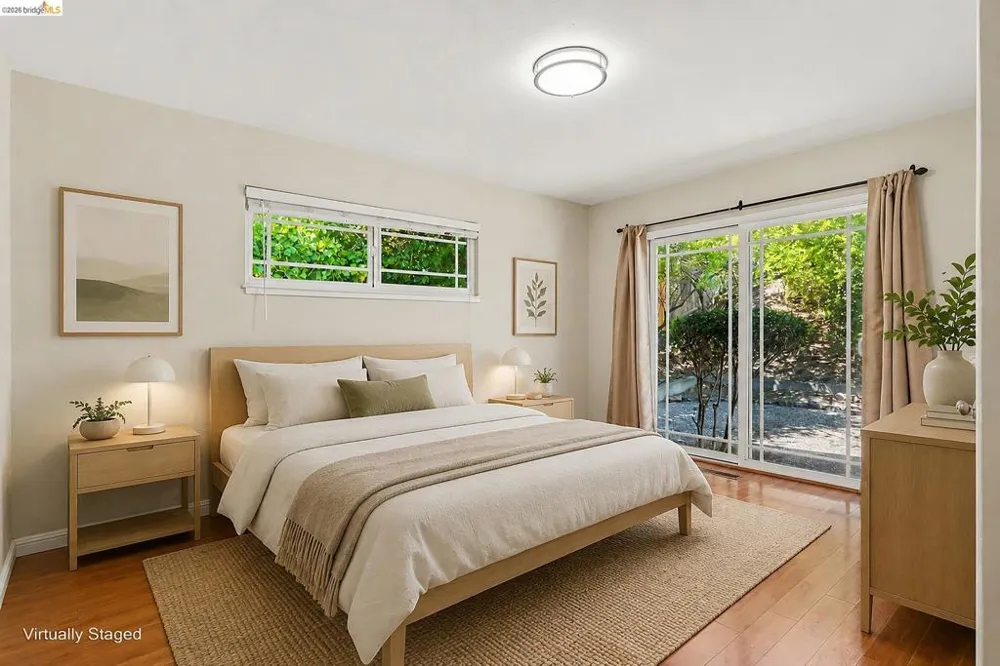 649 Moraga Way Orinda, CA 94563
