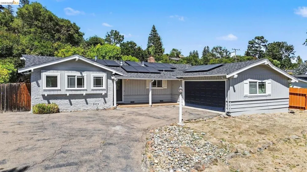 649 Moraga Way Orinda, CA 94563