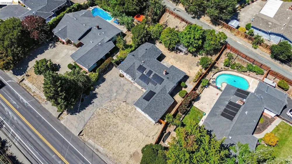 649 Moraga Way Orinda, CA 94563