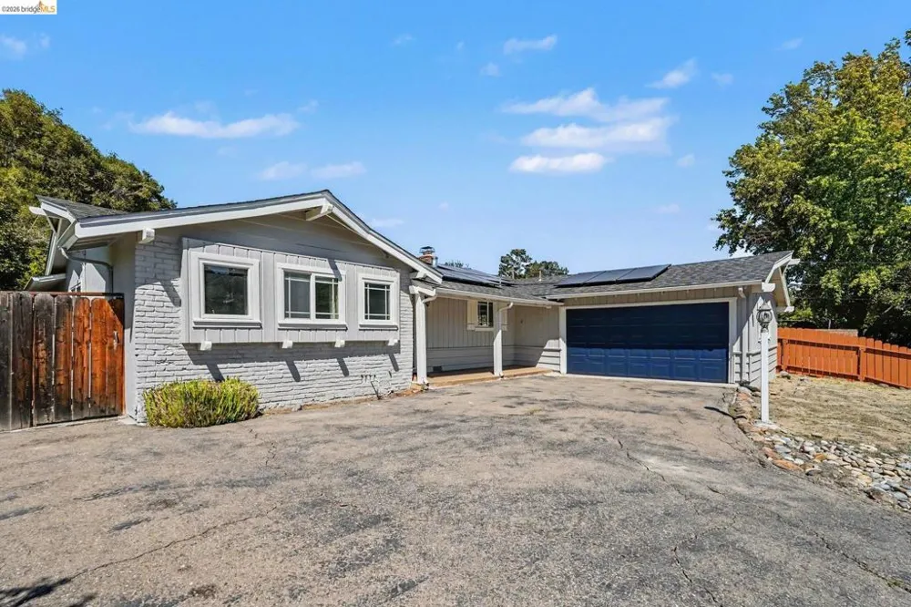 649 Moraga Way Orinda, CA 94563
