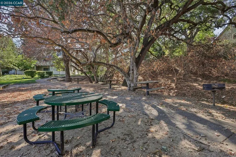 600 Suntree Lane #608 Pleasant Hill, CA 94523