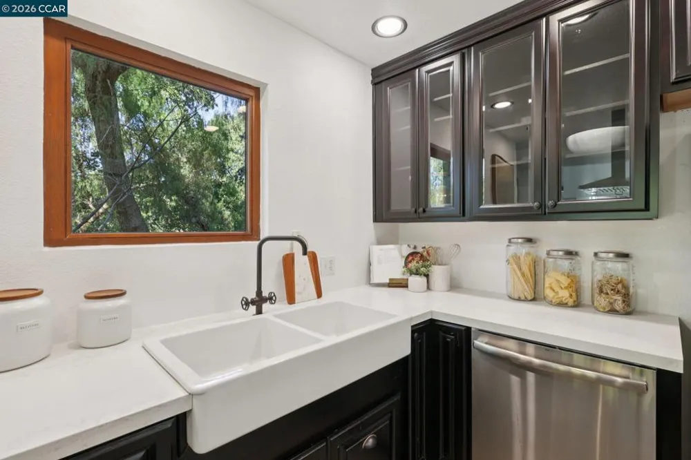 600 Suntree Lane #608 Pleasant Hill, CA 94523