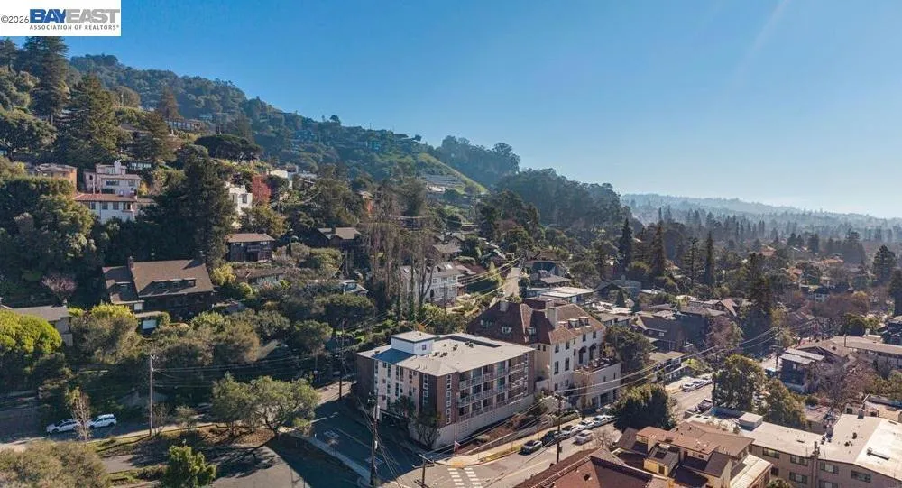 2 Panoramic Way #306 Berkeley, CA 94704