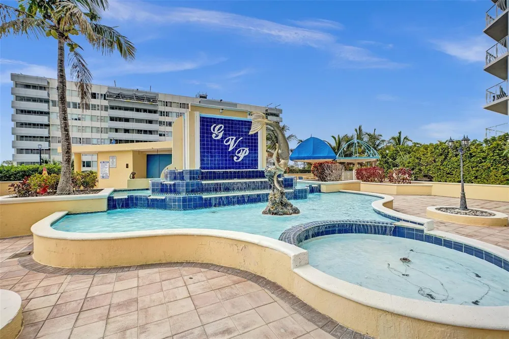 7601 E Treasure Drive #617 North Bay Village, FL 33141
