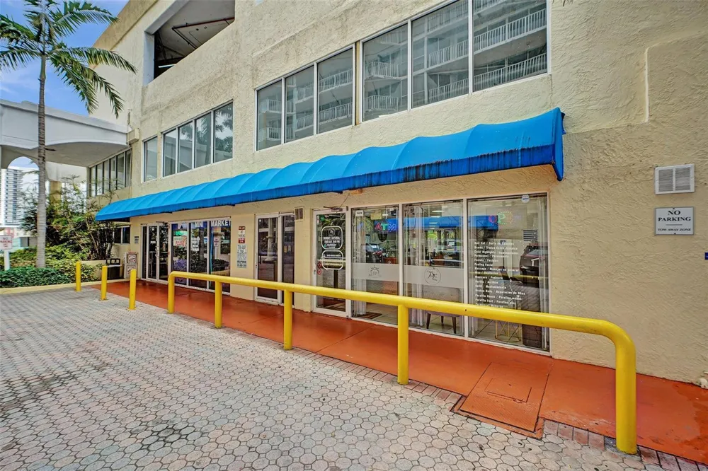 7601 E Treasure Drive #617 North Bay Village, FL 33141