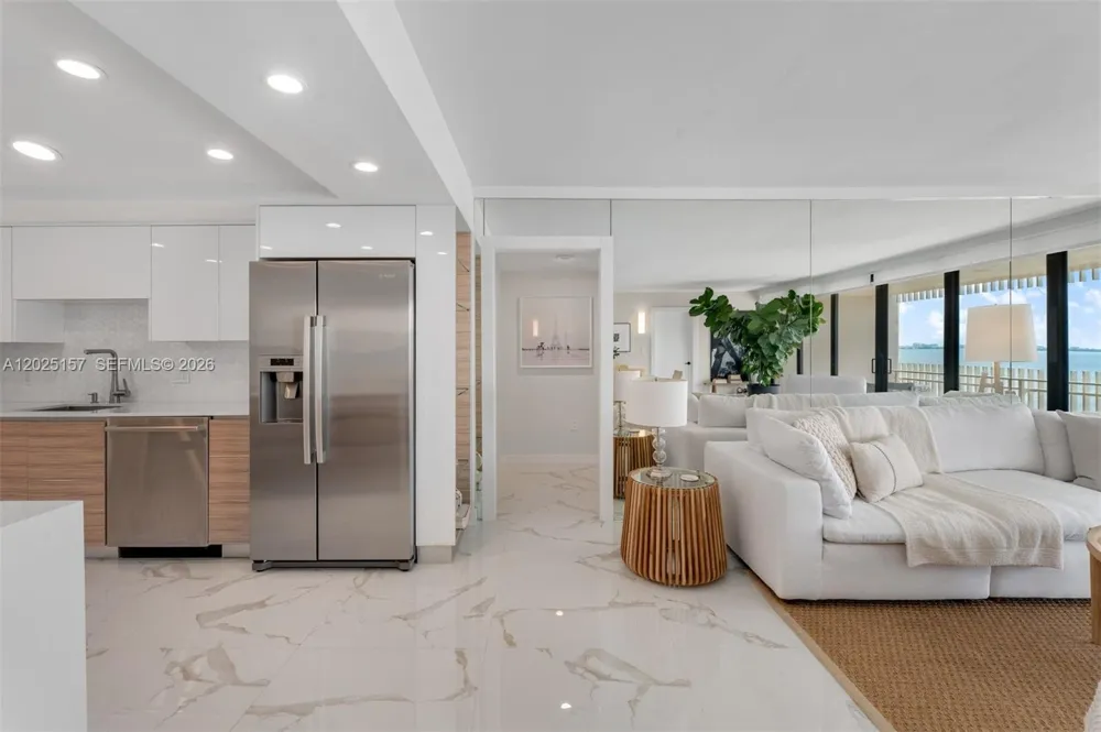 3 Grove Isle Dr #C803 Miami, FL 33133
